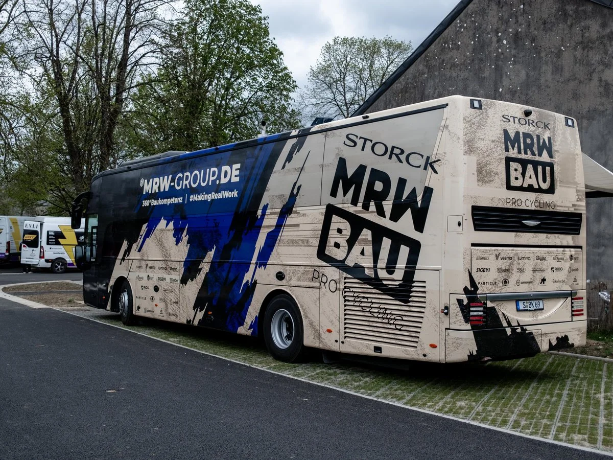 Team Storck MRW Bau Teambus