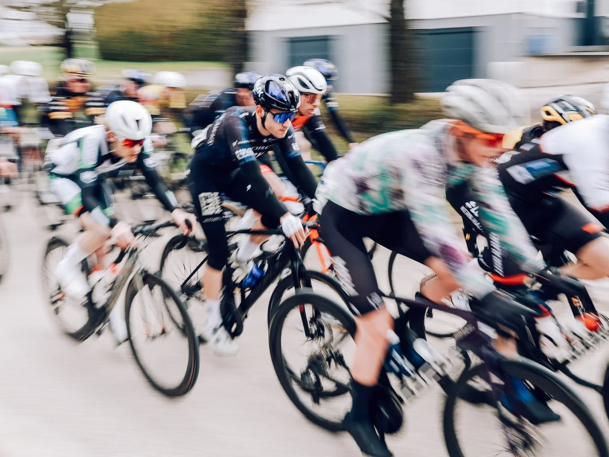 Team Storck MRW Bau im Renntempo